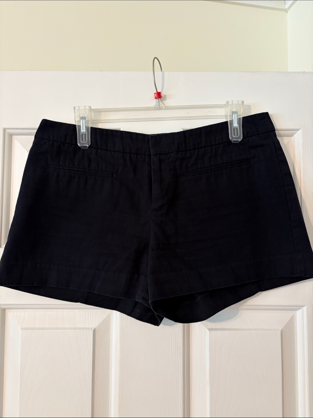 Gap Size 6 Black Cotton Women’s Shorts